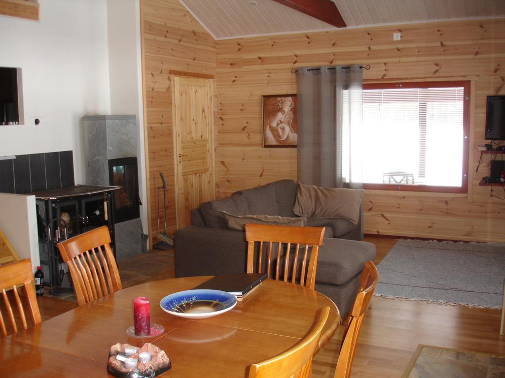 Aamuruskon Ukkola Cottage Sirkkakoski Extérieur photo
